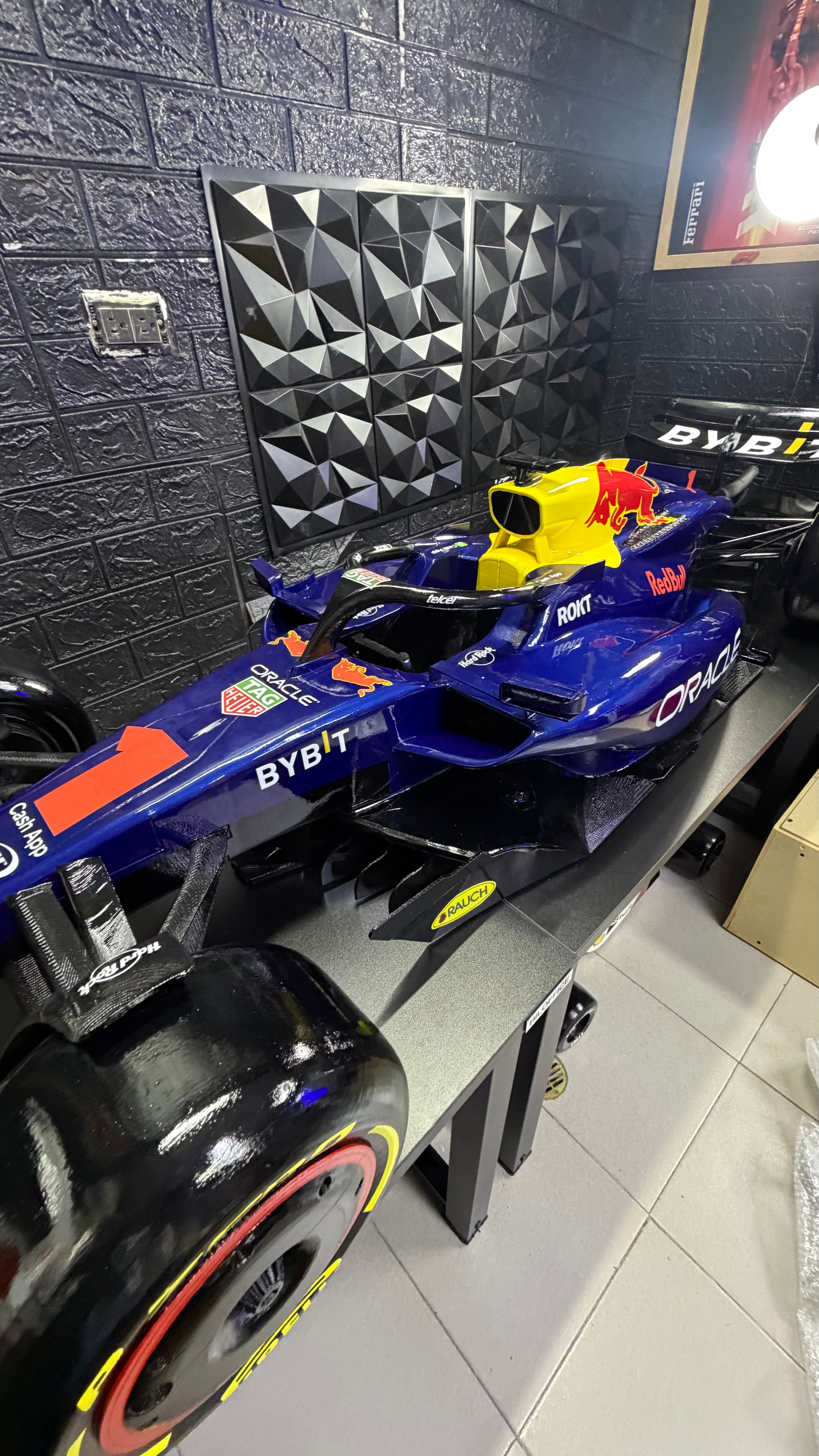 RedBull Max Verstappen 2Mts
