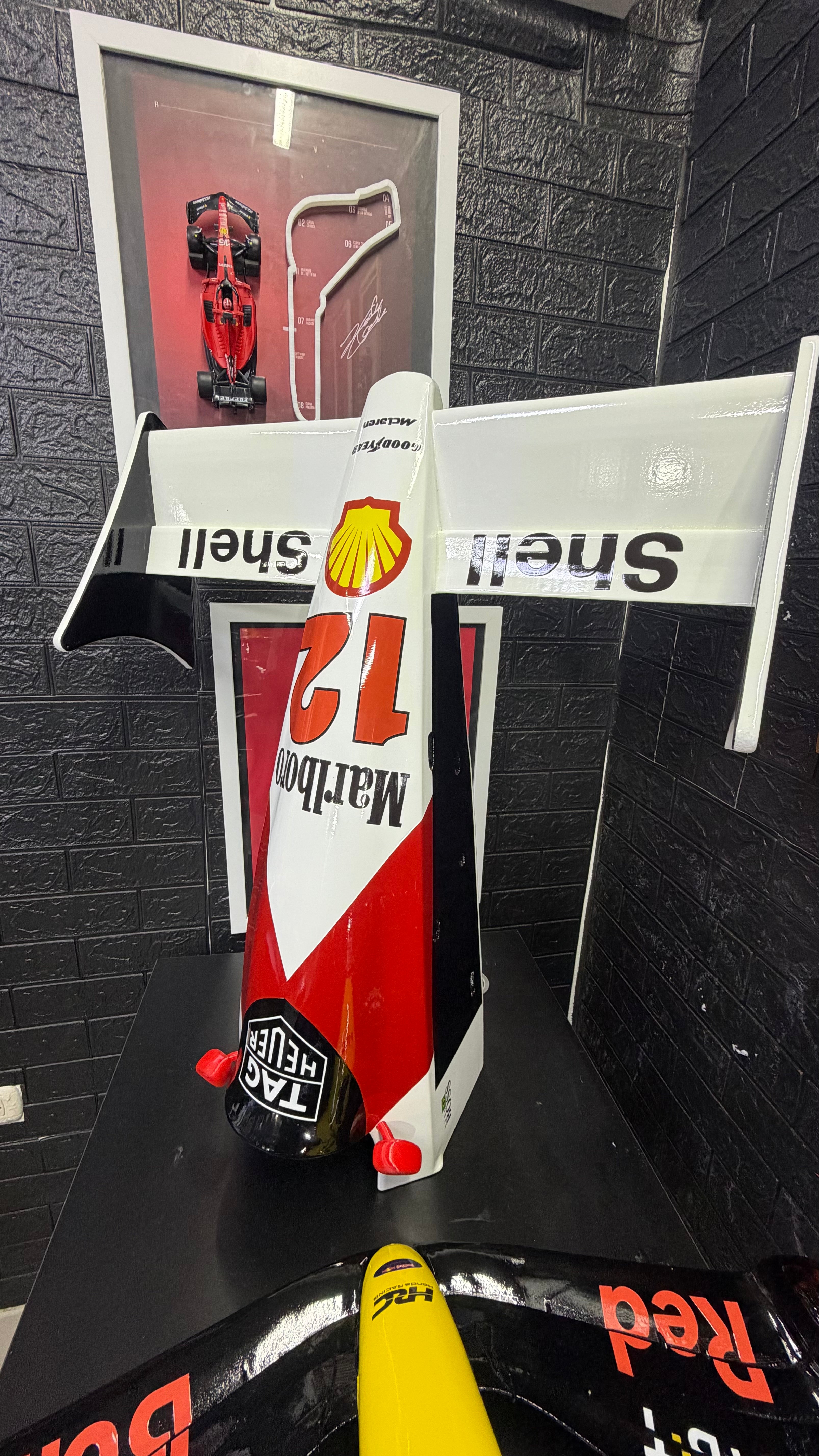 FrontWings (Alerón ) McLaren MP4-4 SennaEscala 1.2 (copia)