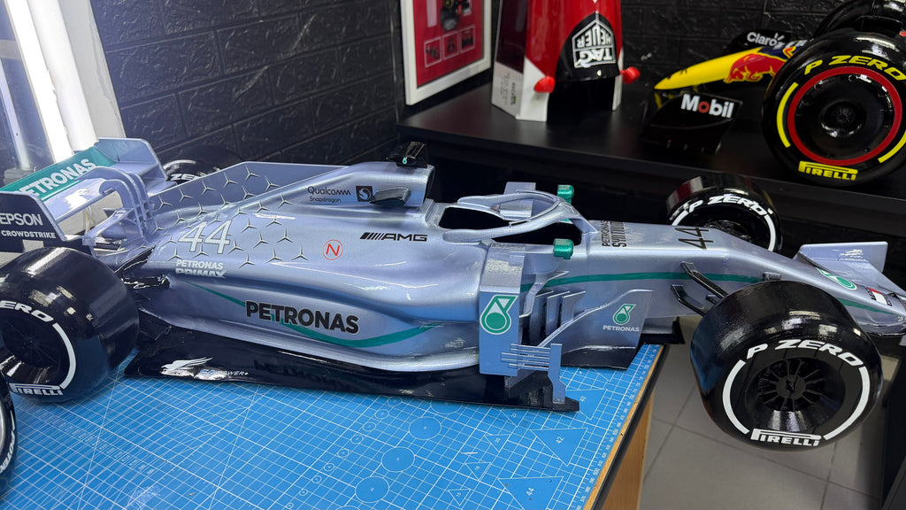 Mercedes W10 2019
