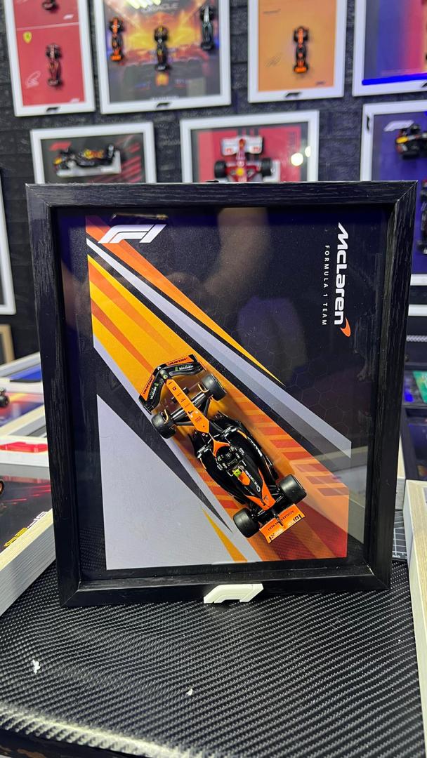 Cuadro escudería McLaren