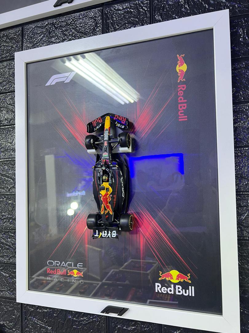 Cuadro escudería RedBull