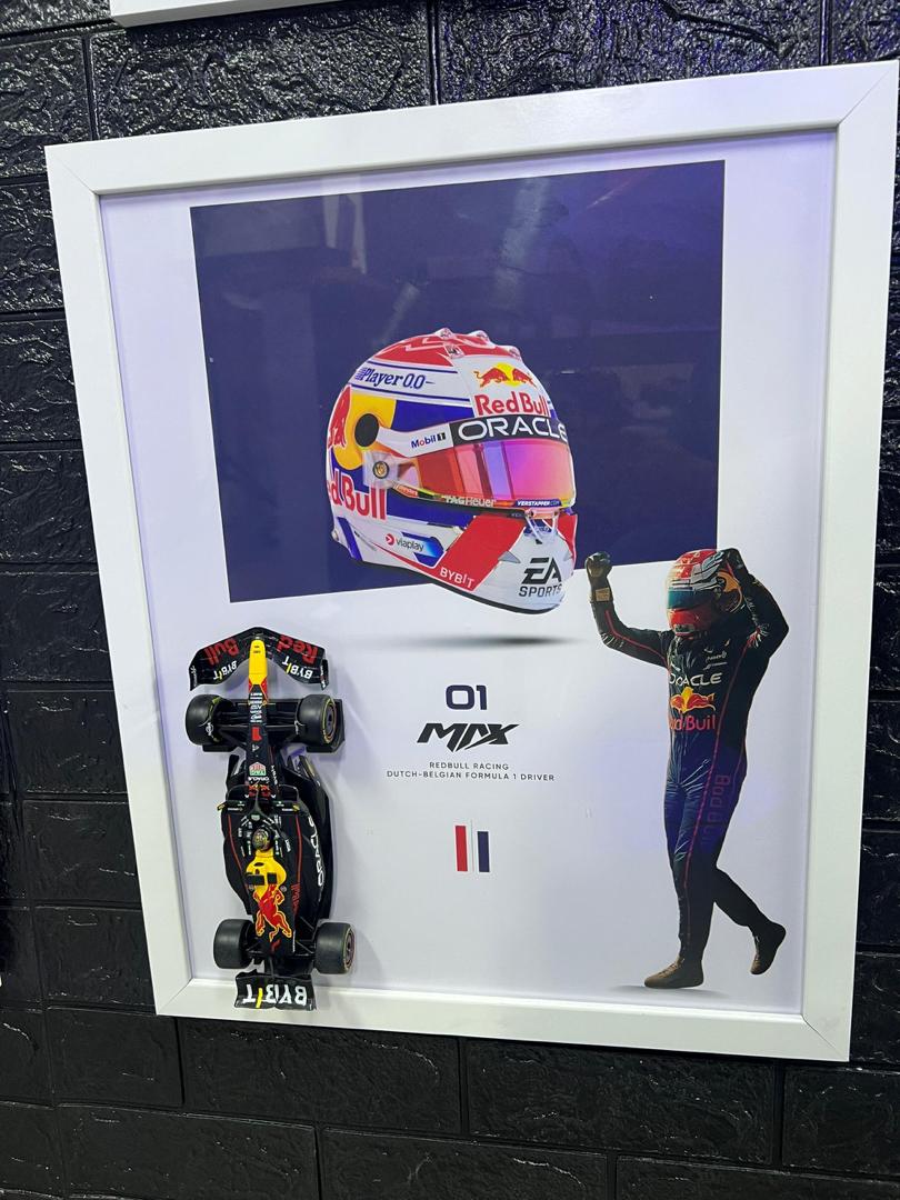 Cuadro escudería RedBull