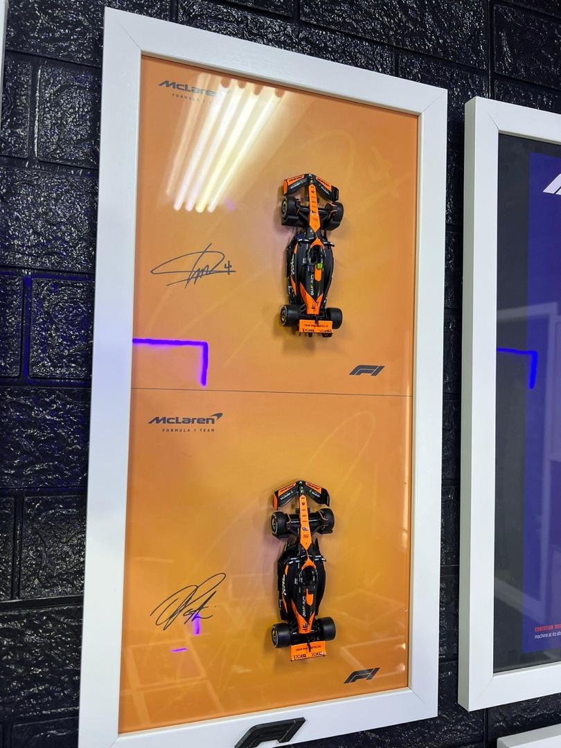 Cuadro escudería McLaren